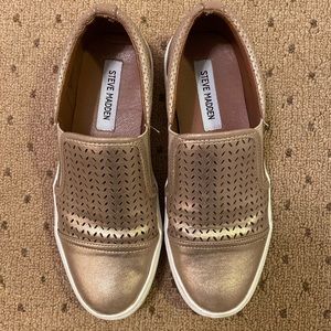 Steve Madden slip-on shoes